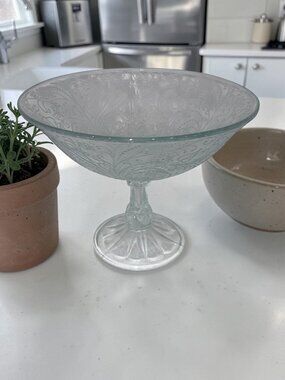 VTG Zabkowice Cashmere Pressed Glass Footed Fruit Bowl Floral Motif Pedestal